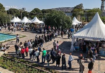 İzmirliler İZKİTAP'a akın etti