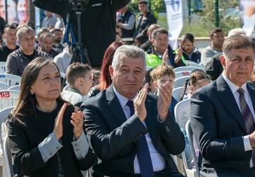 Güzelbahçe'de Eğitime Güçlü Destek