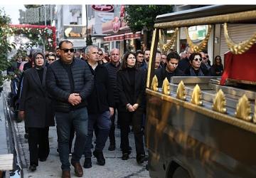 Çeşme efsane başkanını uğurladı