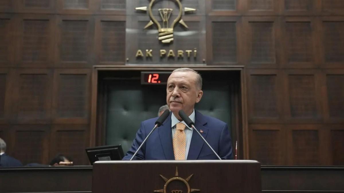 Erdoğan’dan Özel’e tepki: ‘Meyhane jargonu ile siyasetçilik oynamaktan vazgeçsin’