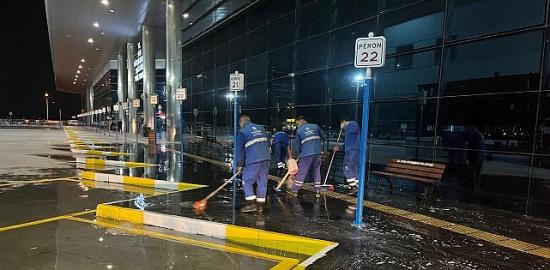 Başkan Çerçioğlu'nun Çalışmaları ile Otobüs Terminalleri Pırıl Pırıl Oluyor