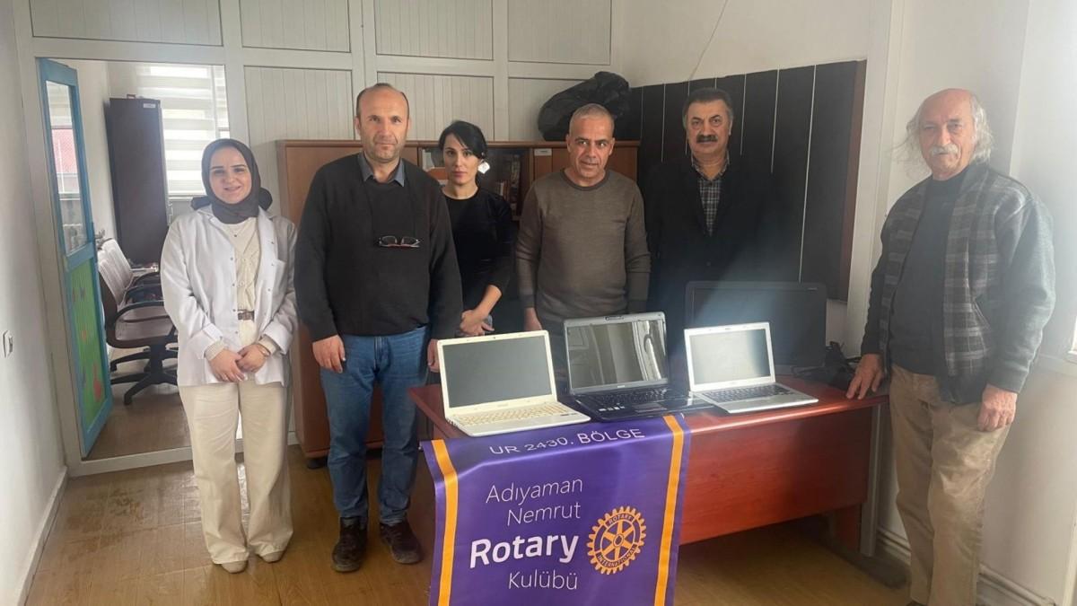Rotary’den Adıyaman’daki öğrencilere teknoloji desteği