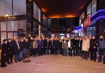 İzmitli esnaflar, Başkan Büyükakın'ı iftarda ağırladı