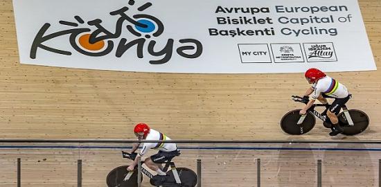 Bir Konya Veledromu Geleneği: Sabah Seansı Dünya Rekorlarıyla Başladı