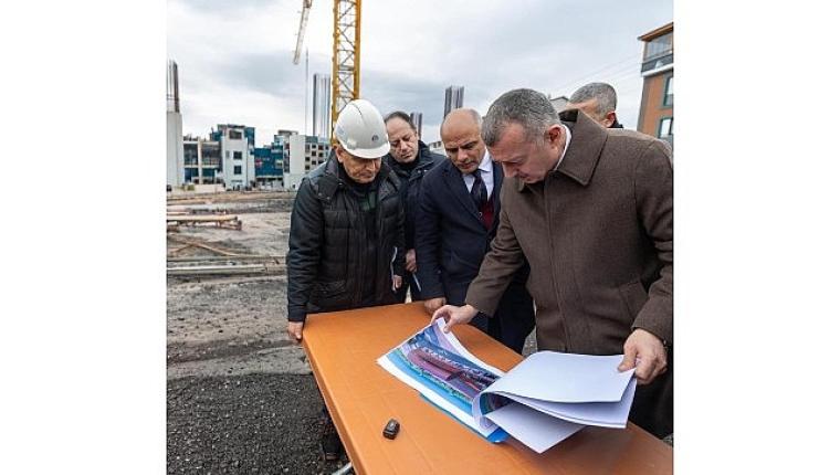 Büyükakın: Körfez'e çok amaçlı spor kompleksi kazandırıyoruz