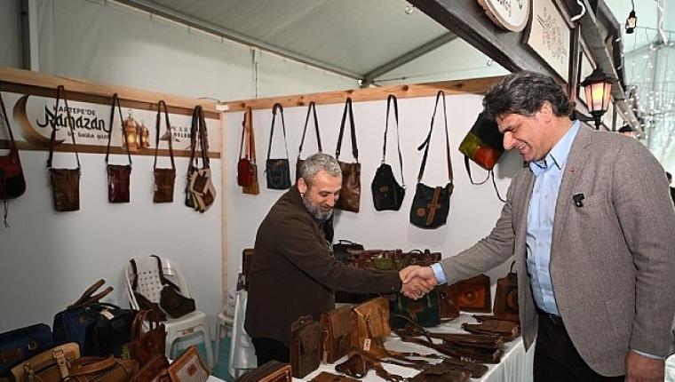 Kartepe'de Ramazan Coşkusu Kent Meydanı'nda Başladı