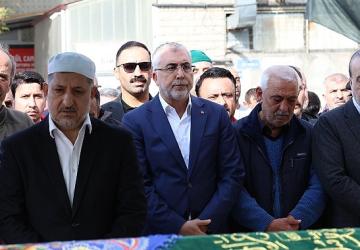 Yangında hayatını kaybedenler son yolculuğa uğurlandı