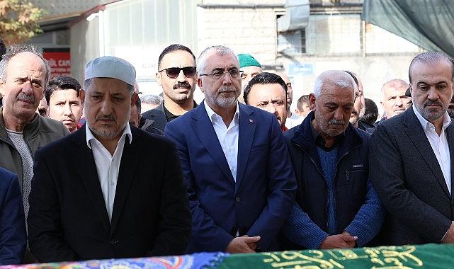 Yangında hayatını kaybedenler son yolculuğa uğurlandı