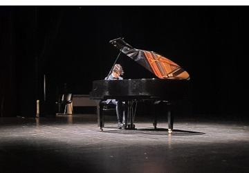 Maltepe Belediyesi, geleceğin parlayan piyanisti Tolga Bilget'i konuk etti