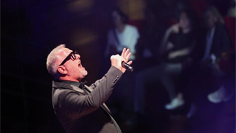 Luca Minnelli İzmir'de büyüledi