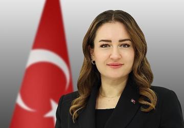 Antalya Büyükşehir Belediye Başkan Vekili Büşra Özdemir'in 23 Nisan Mesajı