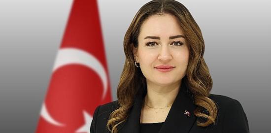 Antalya Büyükşehir Belediye Başkan Vekili Büşra Özdemir'in 23 Nisan Mesajı