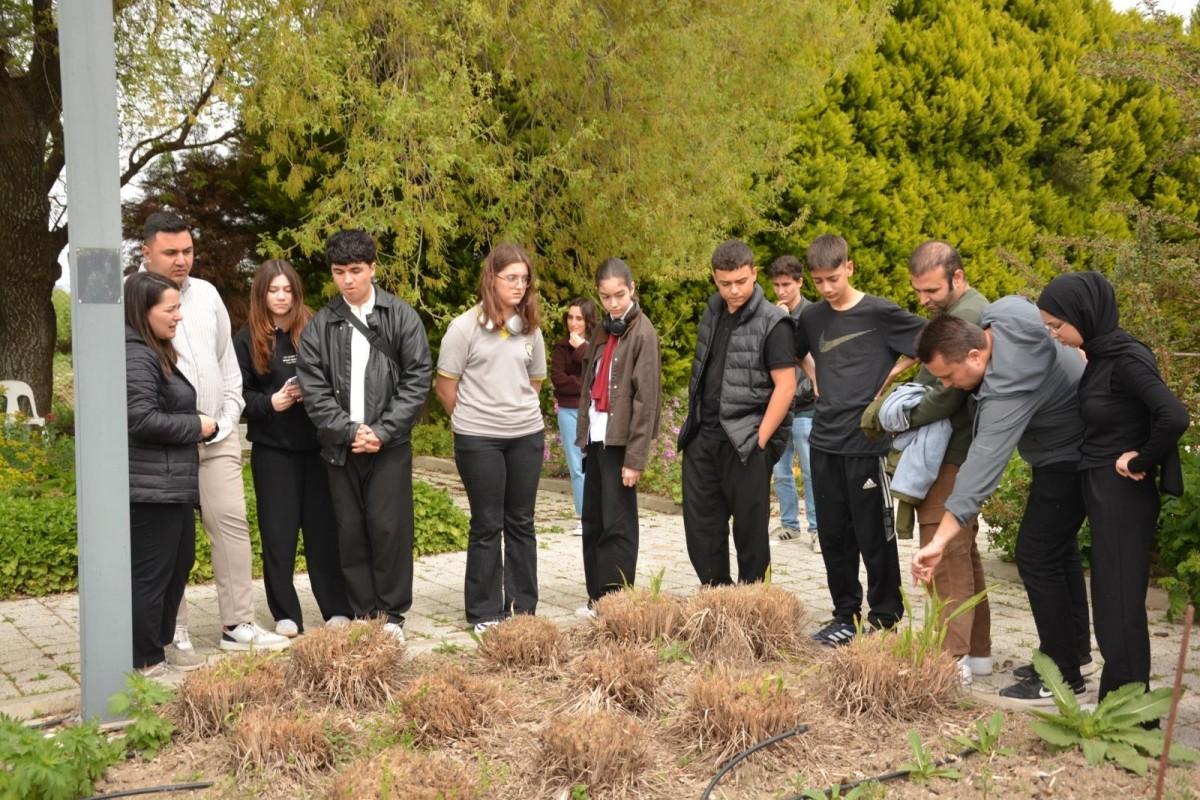 BAÇEM, Öğrencilere Doğa Eğitimi Sunuyor
