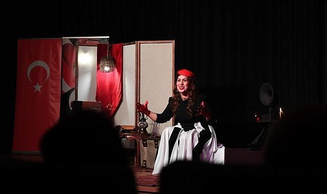 Osmangazi'de Cumhuriyet'in Işığı Bu Kez Sahneye Yansıdı