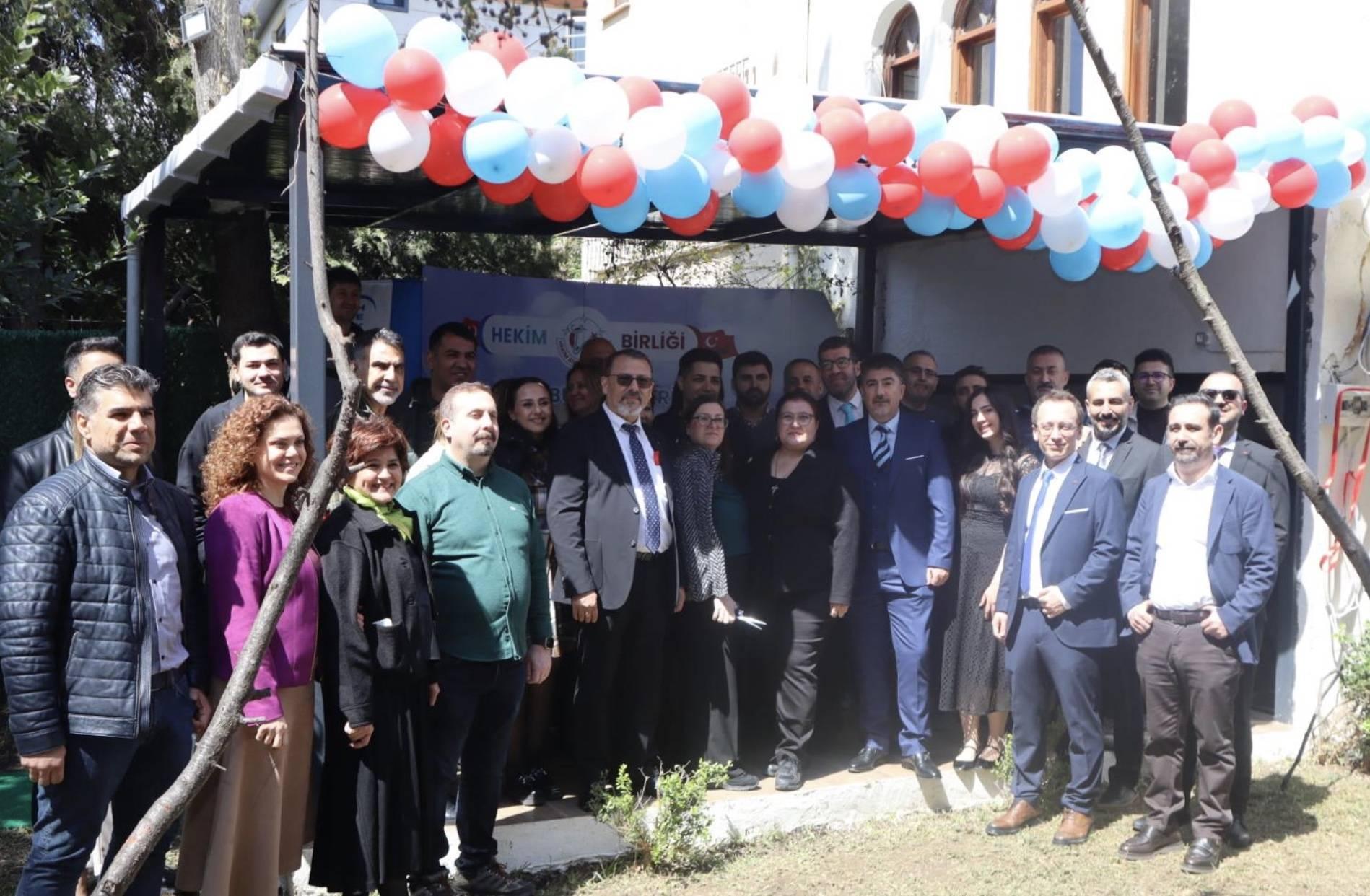 Hekim Birliği Sendikası İstanbul Avrupa Şubesi Açıldı