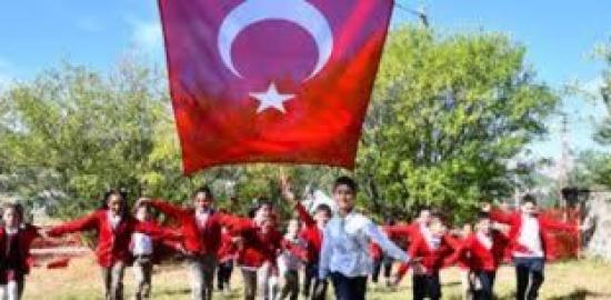 23 Nisan iptal mi oldu, 22 Nisan öğleden sonra tatil mi olacak? Kutlamaların son durumu nedir?