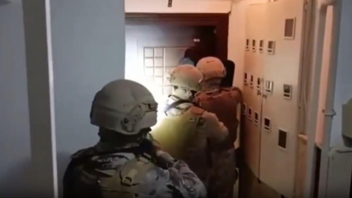 İstanbul merkezli 9 ilde organize suç örgütüne operasyon: 42 şüpheli yakalandı - Videolu Haber
