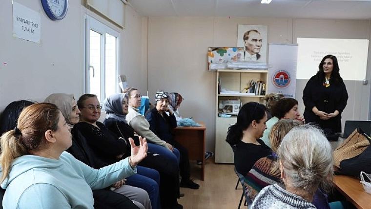 Maltepeli kadınlara dijital riskler ve korunma yolları anlatıldı