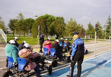 Özel bireylere kapsayıcı ulaşım için özel eğitim