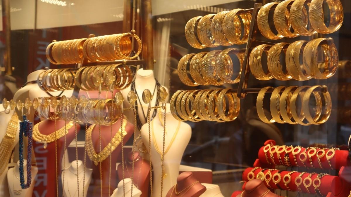 Altın piyasası haftaya güçlü başladı