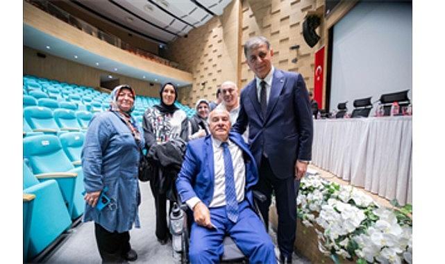 Engelli sorunları ve talepleri İzmir'de masaya yatırıldı