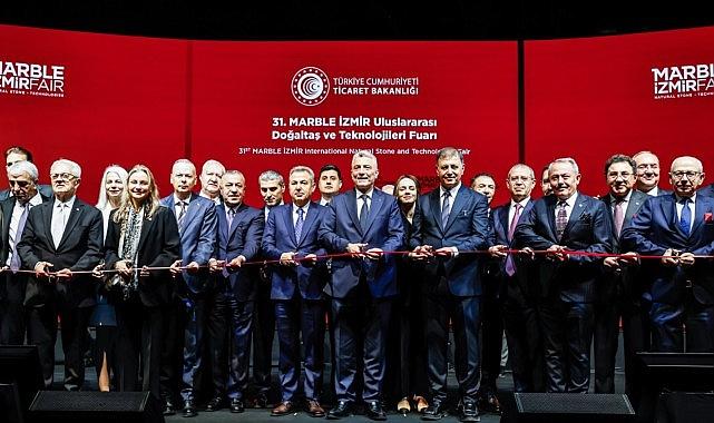 Doğal taşın kalbi İzmir'de atıyor