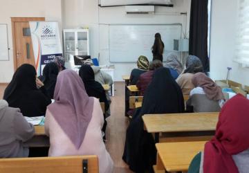 ADIMEK’te hayat yeniden başlıyor: Kadınlar okuma yazma öğreniyor - Videolu Haber