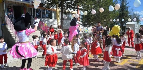Minik Kalplerin Büyük Coşkusu