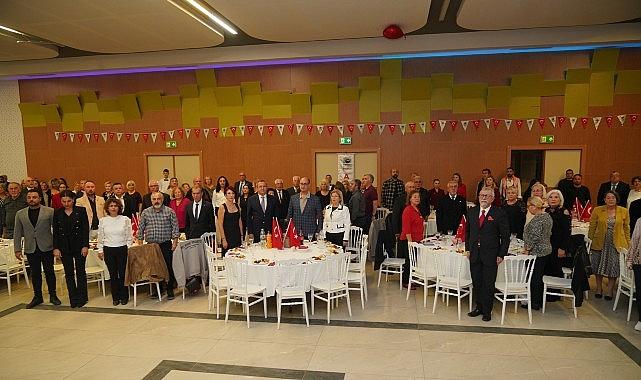 Cumhuriyet'in 102. yılı kapsamında, Ayvalık Atatürkçü Düşünce Derneği'nin ev sahipliğinde düzenlenen buluşma