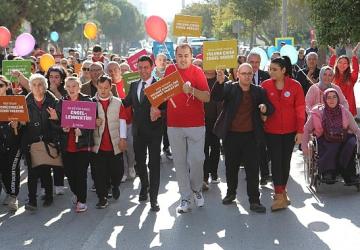 Bayraklı Belediyesi'nden 3 Aralık Farkındalık Etkinliği