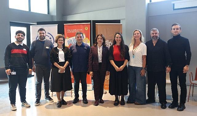 Gençler Nilüfer'de “ifade özgürlüğünü" konuştu