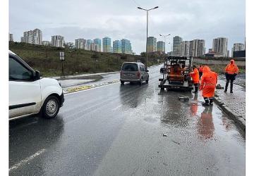 İstanbul'un Bazı Bölgelerinde Metrekareye 67 KG Yağış Düştü