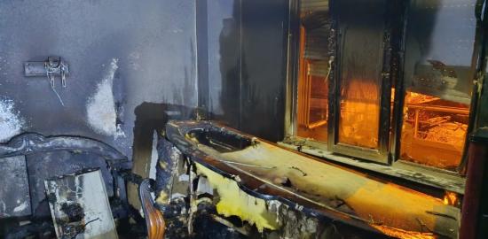 Besni’de sobadan çıkan yangında yaşlı adam ağır yaralandı - Videolu Haber