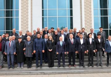 Vali Varol, Alevi kanaat önderleri ve Cemevi başkanlarıyla buluştu