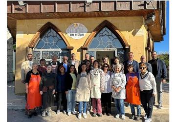 Başkan Topaloğlu'ndan seramik sanatçılarına ziyaret