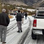 Adıyaman’da buz tutan yolda sürücüler zor anlar yaşadı