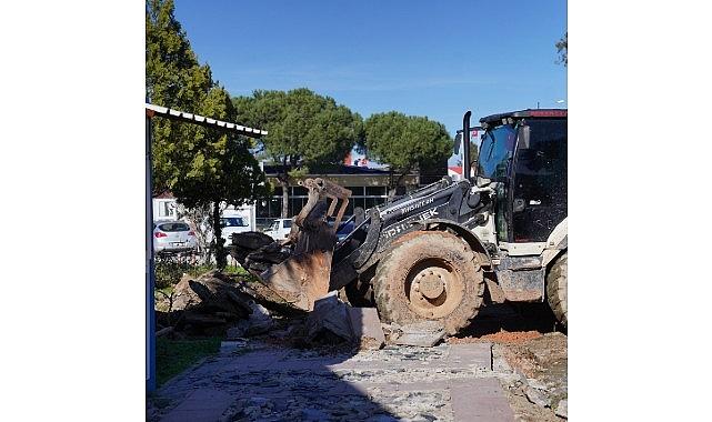 KKTC İzmir Başkonsolosluğu heyeti, Seferihisar Belediyesi'ne nezaket ziyaretinde bulundu
