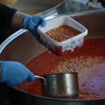 Konak'ta Ramazan bereketi Zafertepe'den başladı