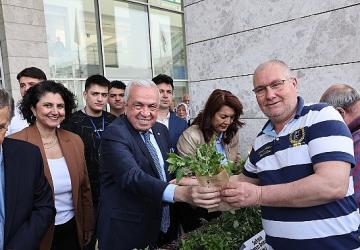 Nilüfer'de 120 bin fide vatandaşla buluştu