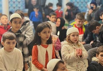 Çocuklar Ramazan Ayının Önemini Karagöz ve Hacivat ile Öğreniyor