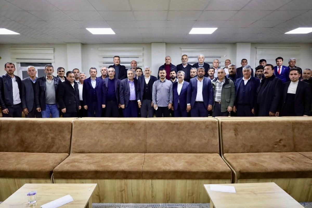 Kahta Kaymakamı Köy Muhtarlarıyla Bir araya geldi