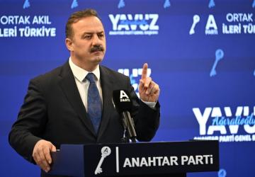 Yavuz Ağıralioğlu: ‘41 yıldır ‘Öcalan asılsın’ diyenler, şimdi ‘Apo nasılsın?’ diyorlar’ - Videolu Haber