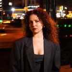 Hesaplaşma değil, bir kabulleniş: Nil Dönmez'den 'Tut Elimi' yayında!