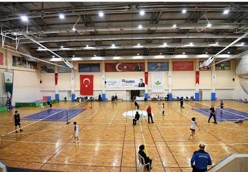 Osmangazi'de Badminton Heyecanı Zirveye Taştı