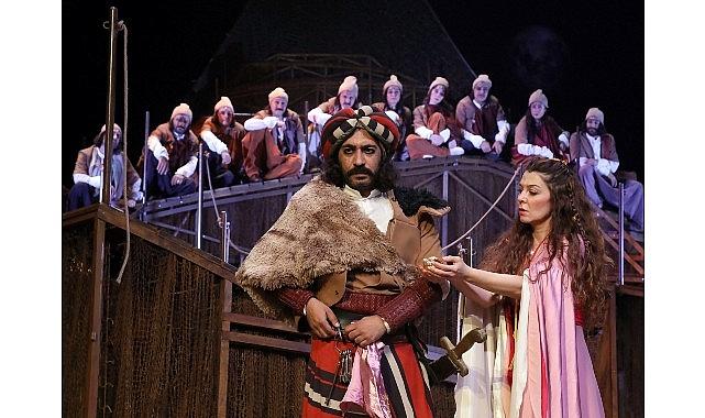 İBB Şehir Tiyatroları'nda Bu Hafta (19-23 Kasım 2025)