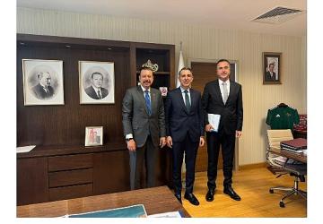 Başkan Arı'dan Dünya Engelliler Günü'ne Özel GÖR-BİR Ziyareti