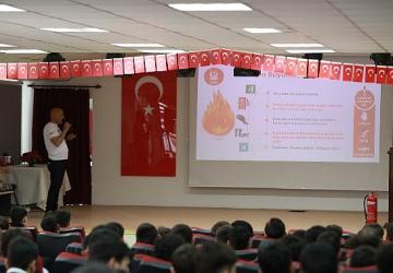 Keçiören'de Gençler Afetlere Karşı Bilinçleniyor