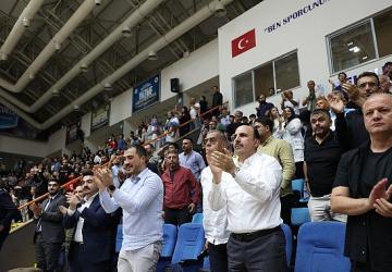 Başkan Altay: “Büyükşehir Basketbol Altyapısındaki Gençlerimizin Başarıları İle Gurur Duyuyoruz"
