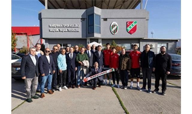 Başkan Tugay'dan iki efsaneye ziyaret