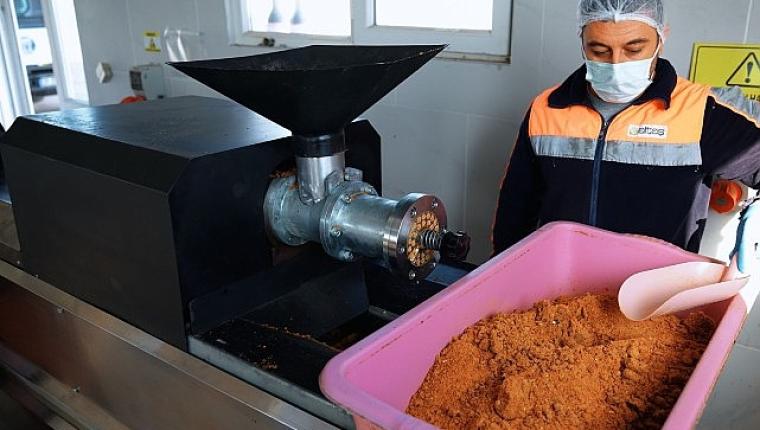 Didim Belediyesi Can Dostlar İçin Mama Üretiminde Kapasiteyi Artırdı